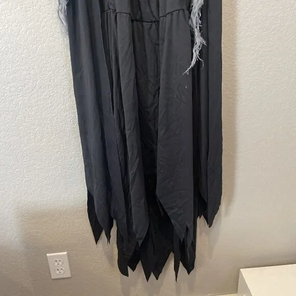 Girls Size Medium 12-14 Miss Reaper Tween Halloween Costume Dress Cape Chain - Picture 5 of 12